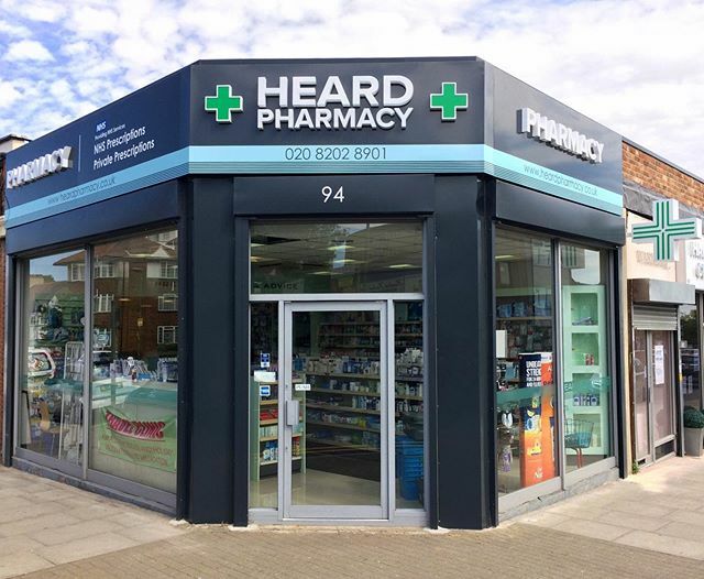 MoodSigns's tweet image. 3 fascia panels are better than 1! #thepossibilitiesareendless #moodsigns #signage #signs #retailsignage #commercialsignage #architecturalsignage #design #signmakers #corporatesignage #bespokesigns #pharmacysignage
