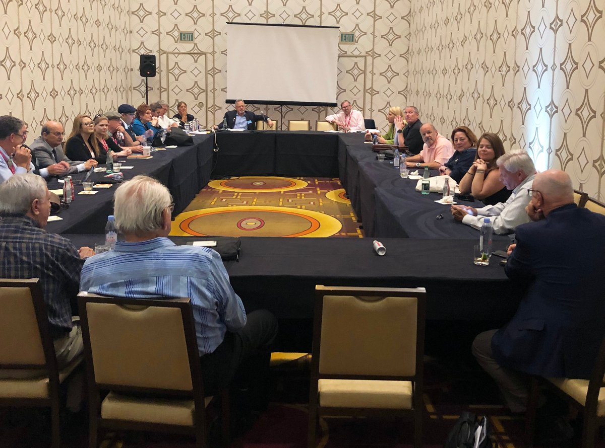 SCCAOR's C.A.R. Directors were hard at work yesterday at the #Region19 Caucus Meeting.
#reimagine19 @CAREALTORS