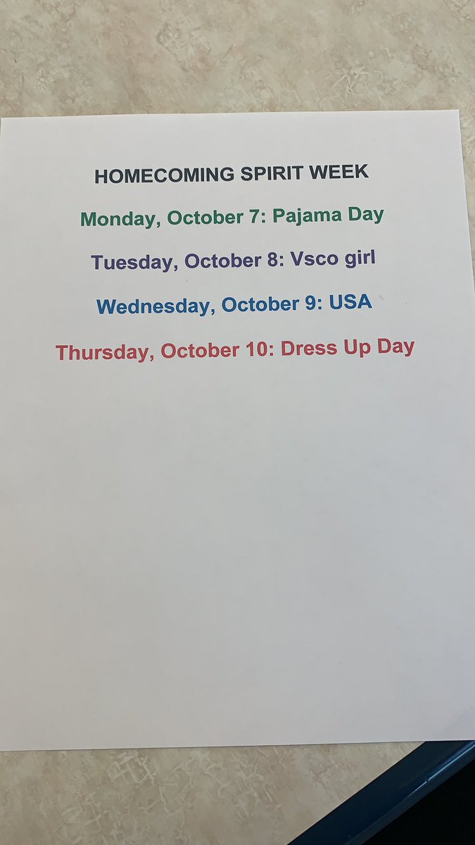 whs_media's tweet photo. homecoming spirt week https://t.co/8g9adCYyTX