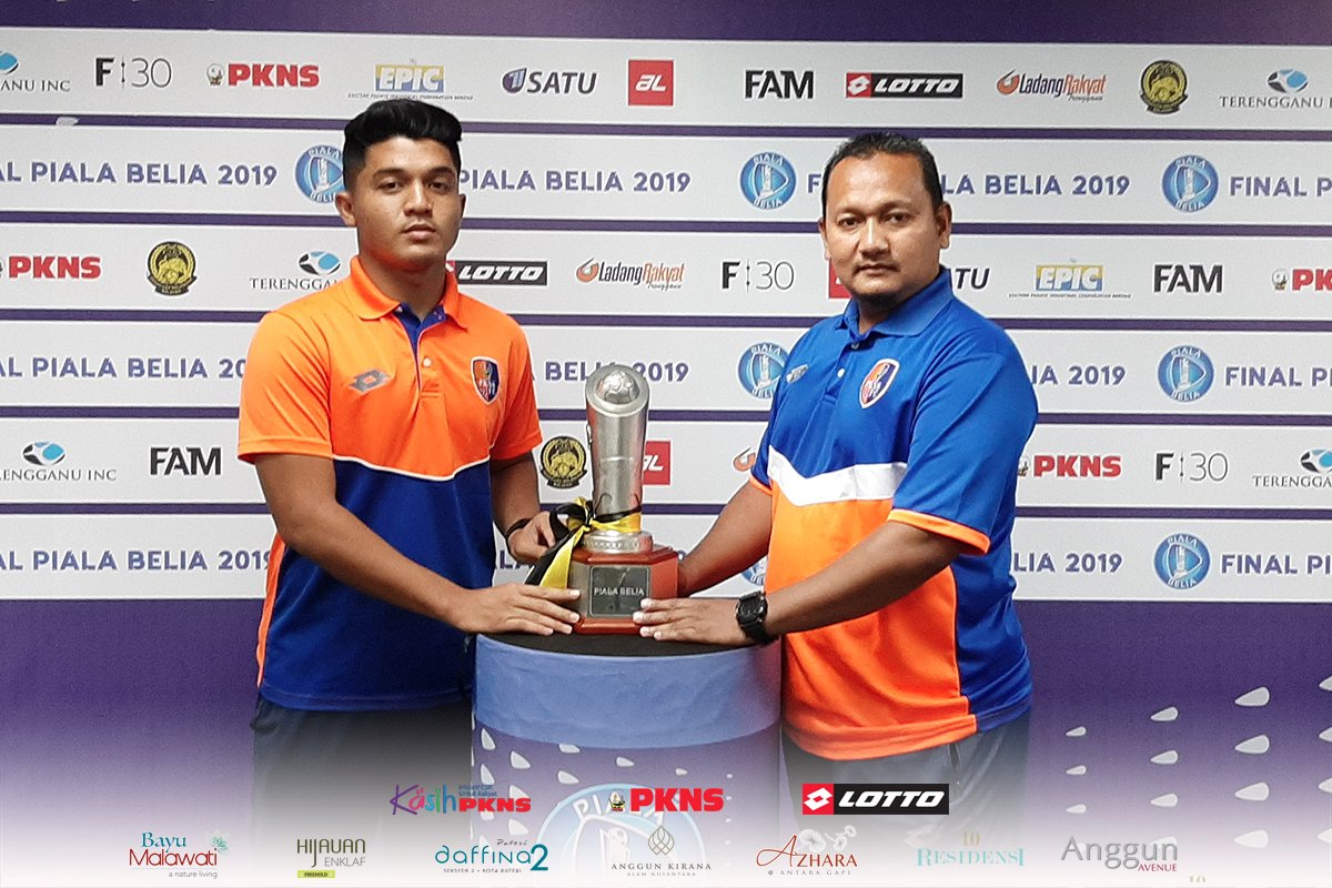 "Saya jangkakan stadium akan penuh dengan penyokong lawan dan saya harap pemain dapat menyerap tekanan.

"Saya juga mahu pemain kekal fokus agar kita dapat mempertahankan kejuaraan Piala Belia yang dimenangi tahun lalu."

Muhamad Azrin Mohamed, Jurulatih Piala Belia PKNS FC 2019