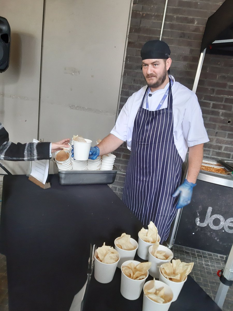 LSBUfood's tweet photo. #Popachos has a queue it's that popular, so grab yours while it's available #freshersfoodfayre2019 #eliorfoodie https://t.co/ZsHTKE7xEr