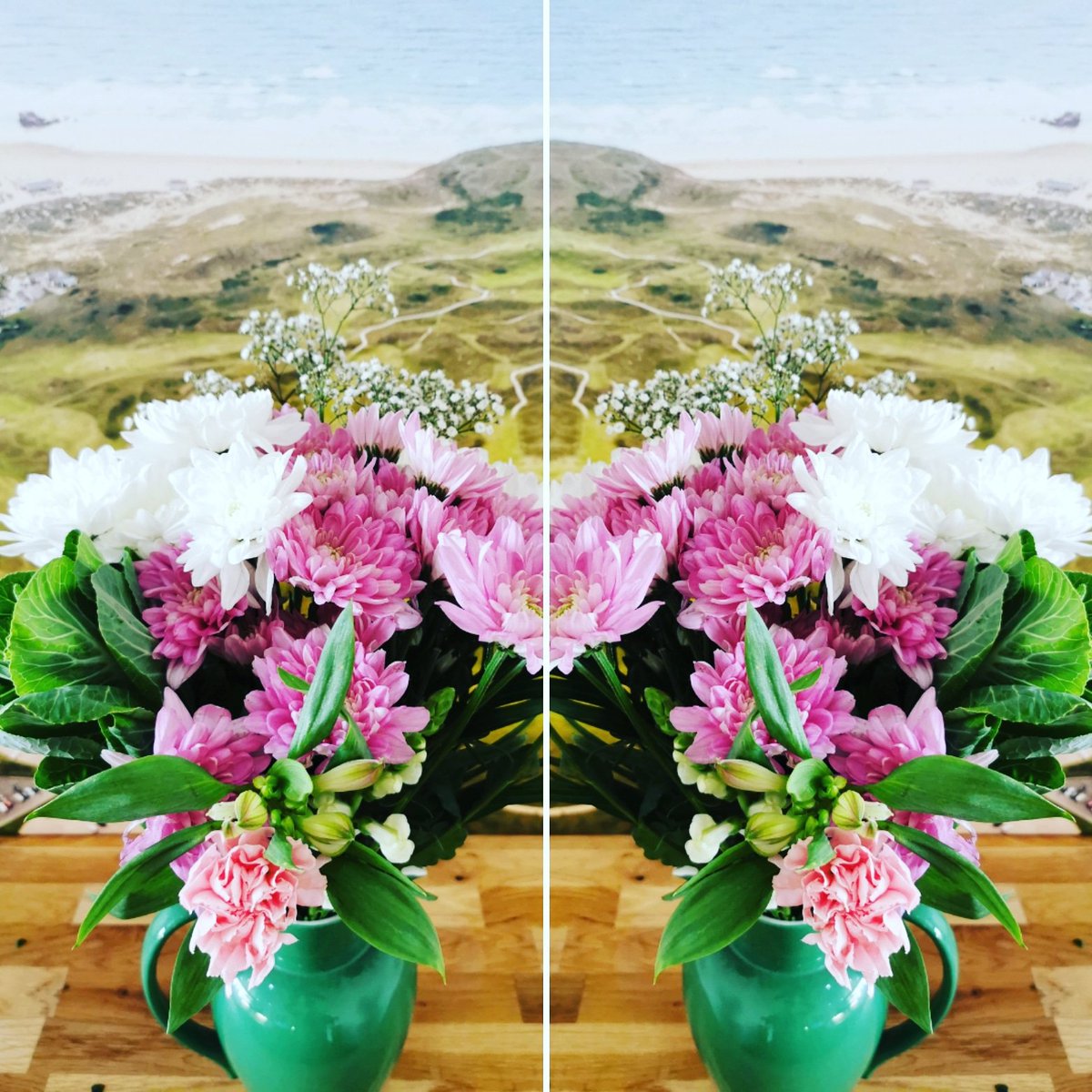 A lovely bouquet from our very happy customer. Thank you so much Mr &amp; Mrs Booth. We are all so pleased you enjoyed your stay with us and we look forward to seeing you next year. #thankyou #happycustomer #customerservice #bouquet #perranporthgolfclub #fairwaysaccommodation