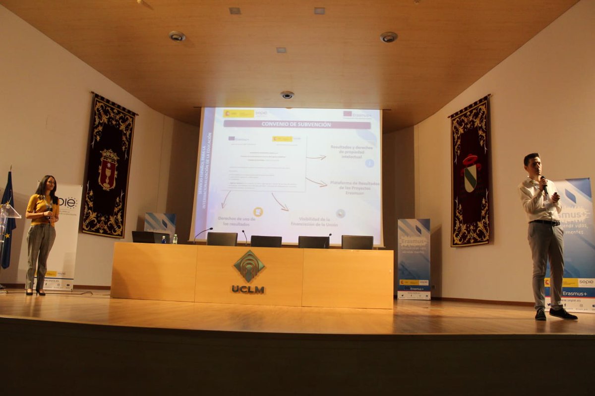 sepiegob's tweet photo. Jornadas KA229 - Socios
Miguel Ángel Milán, Coordinador del Área de Comunicación de @sepiegob explica la importancia de #comunicación, #difusión y #visibilidad de los proyectos #ErasmusPlus

@EUErasmusPlus @CienciaGob @educaciongob @gobjccm @educajccm @uclm_es https://t.co/YvCxBRRVc1