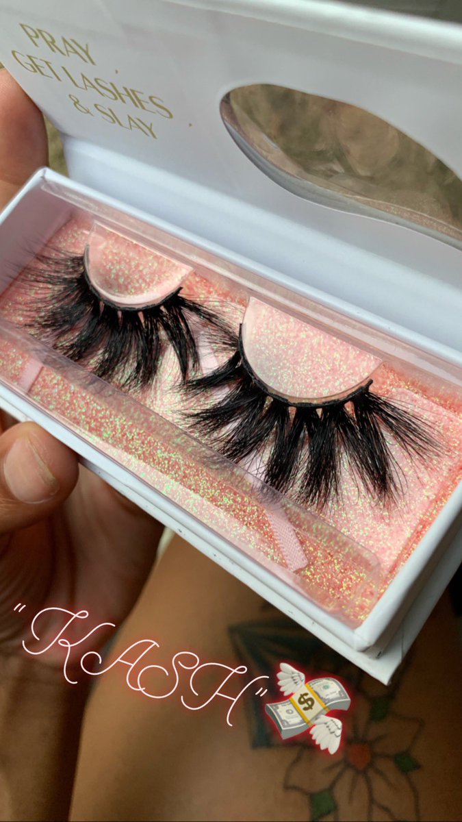 deswesx's tweet photo. Baby it’s Friday &amp; we have a fresh restock 🗣🛍

LASHES $10 
LASHES $10 
LASHES $10 
LASHES $10 

Use Free shipping online : Lashedup 

https://t.co/OxV7HT0tqz 

25MM Lash styles : KAYKAY 🔌, KASH💸 , KAKE👅

#lashedup #lash #lashes #minkstrips #striplashes #lashgoals #25mmlashes https://t.co/0e5O0ywQZr