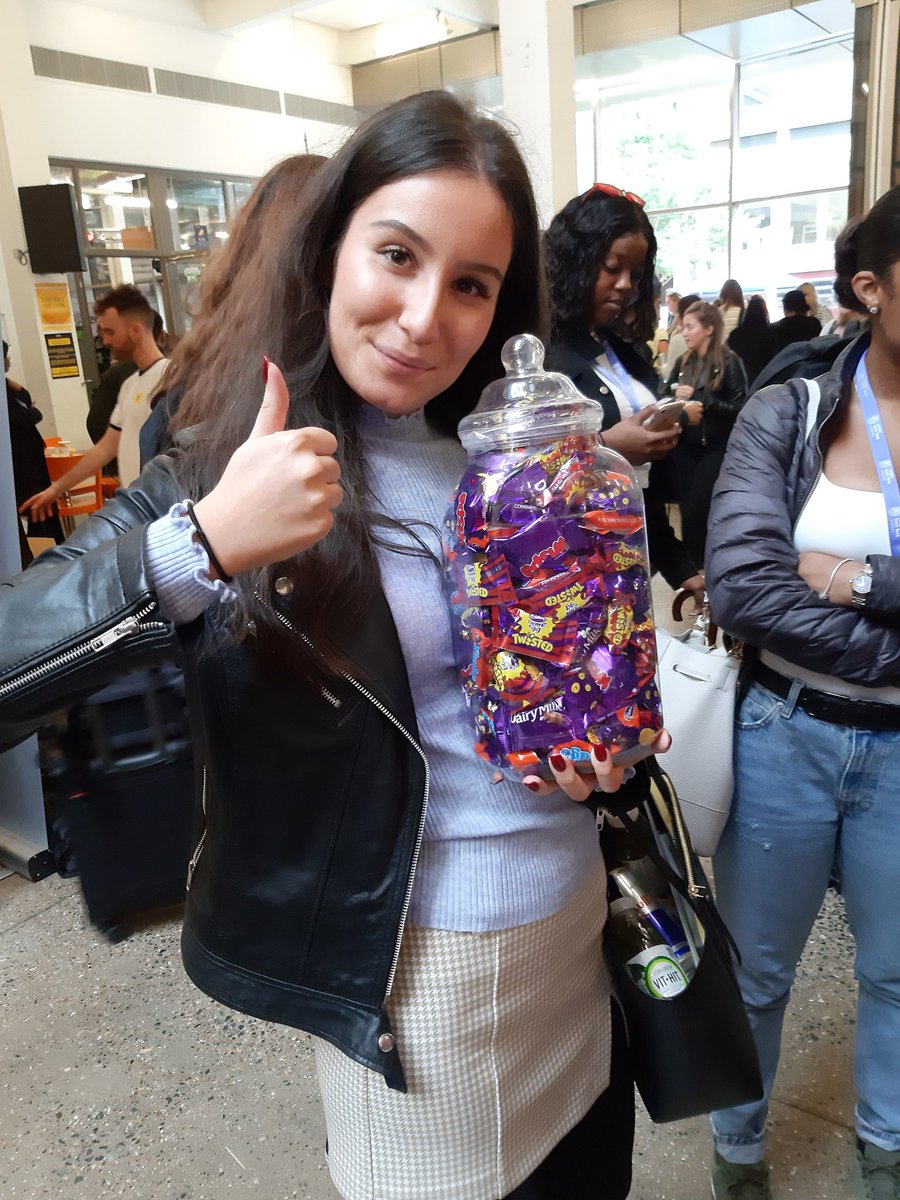 LSBUfood's tweet photo. Still rocking, how many sweets do you think is in the tub? Check out the 1.5kg ball you can win #freshersfoodfayre2019 #eliorfoodie https://t.co/tlNz8IUuzi
