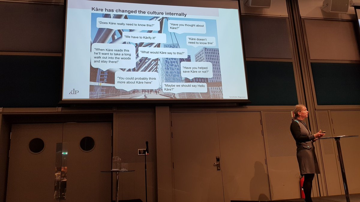 MartaKari's tweet image. Marianne Holt Holgersen talkes about how Norway's largest pension fund save time and money through the plain language campain "The KLP saves Kåre!" #plain2019