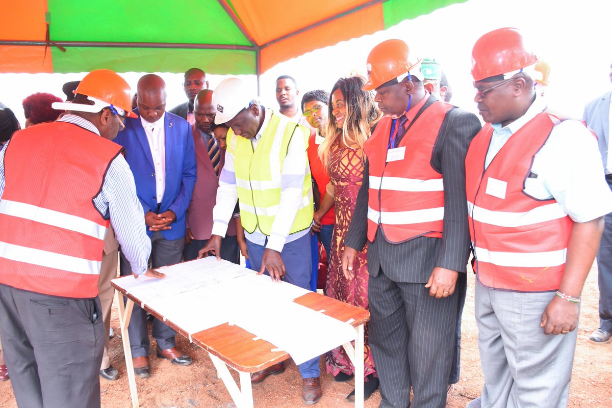 WilliamsRuto's tweet photo. Technical training offers practical learning work experience, producing a skilled, competitive and employable human resource. It feeds the demands of the labour market; promotes inclusive education and spurs industrial growth. https://t.co/OSFADSyx0Y