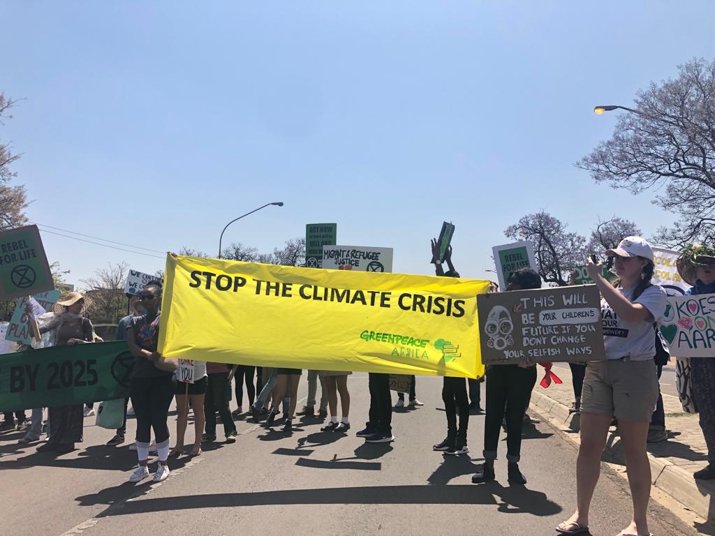 Greenpeaceafric tweet picture