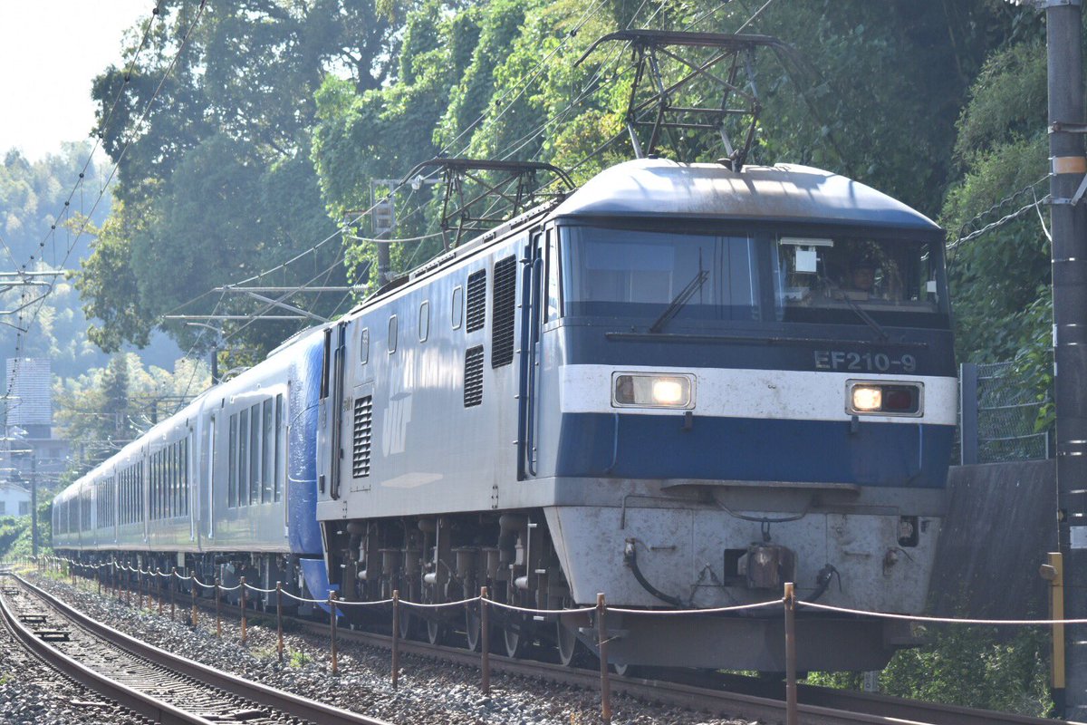 Keiyo_Freight's tweet photo. 8862レ EF210-9+西武001系
新井口〜西広島、安芸中野にて https://t.co/raoiBoDtl0