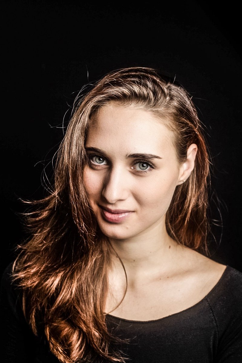 Saturday 28 September! Its our farewell show at the Actors Centre. Last chance to see the amazing James Wordsworth, classy Carlotta De Gregori, inspirational Peter More, Vicki Matranga who is getting married soon (within the next 20 years) &amp; Dave Bourn
fatsoma.com/thefunnyside/d…