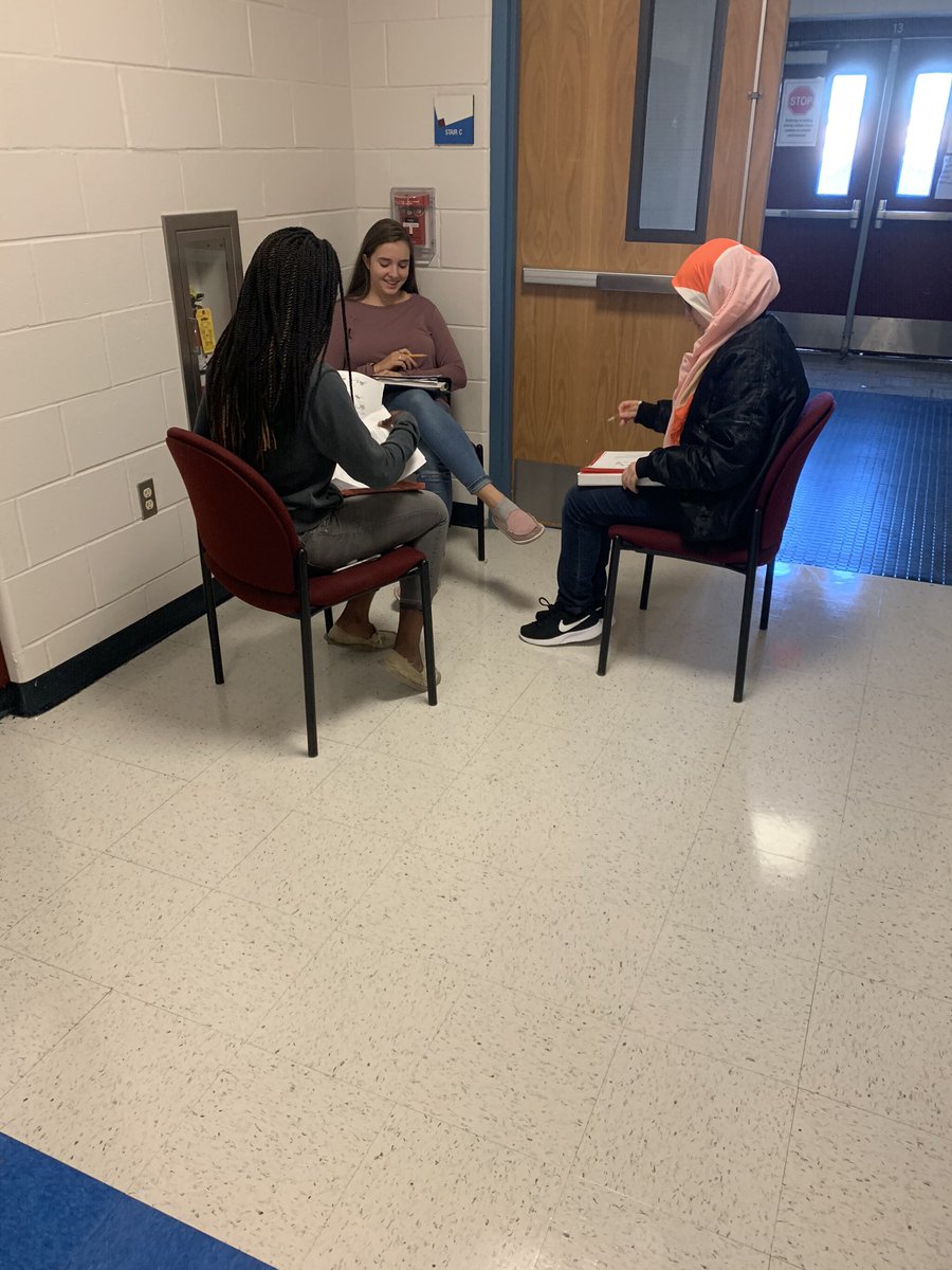 LTHS Leadership Academy of Humanities tweet media