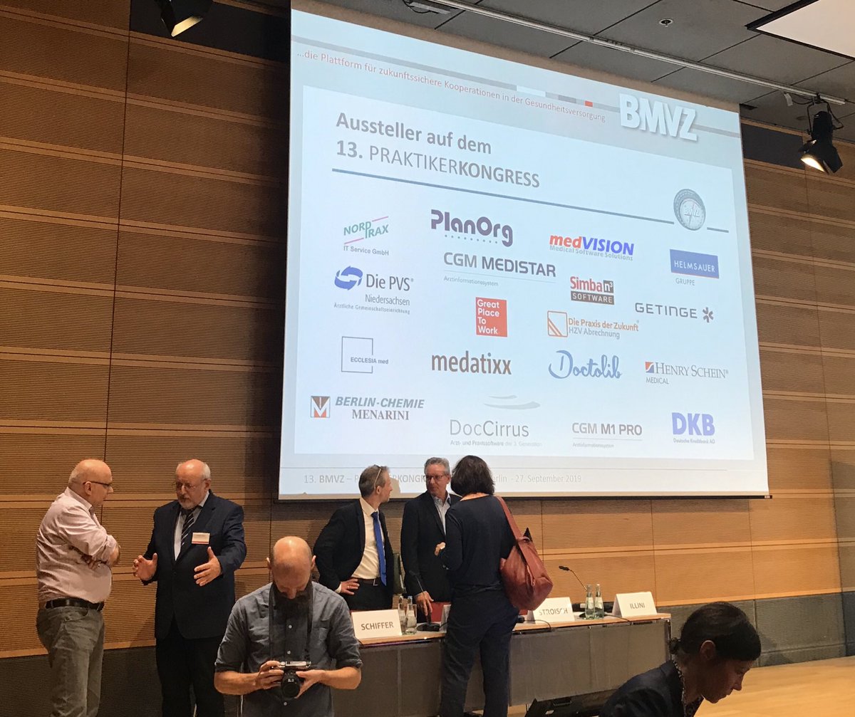 DocCirrus's tweet photo. In guter Gesellschaft heute auf dem BMVZ-Praktikerkongress in Berlin - viele Grüße an die Teams von @Doctolib_DE, @DKB_de, @GPTWDeutschland &amp; Co.! https://t.co/xICZ9O3tZC