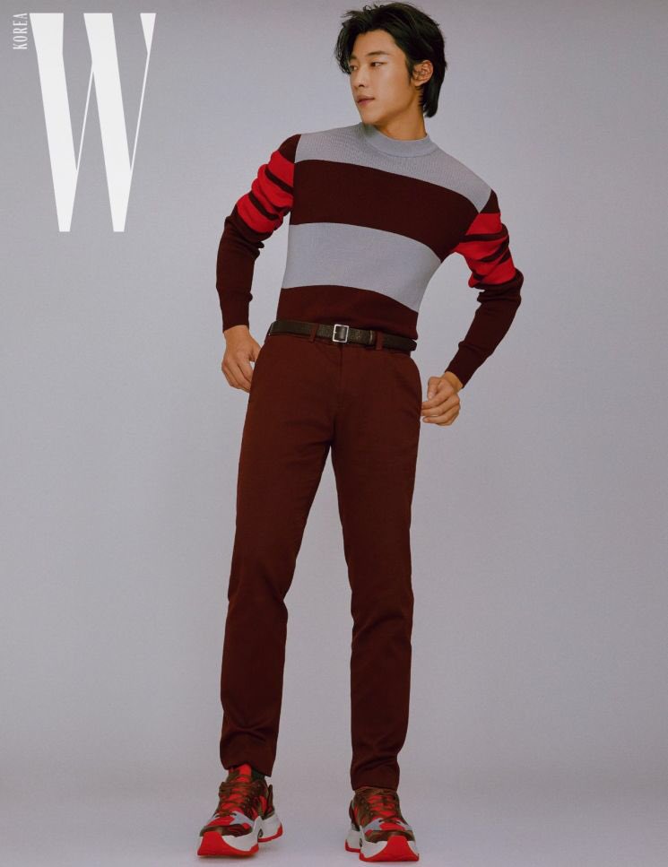 koreabighit's tweet photo. Woo Do Hwan para W Korea. https://t.co/ZCHQWrLn5T