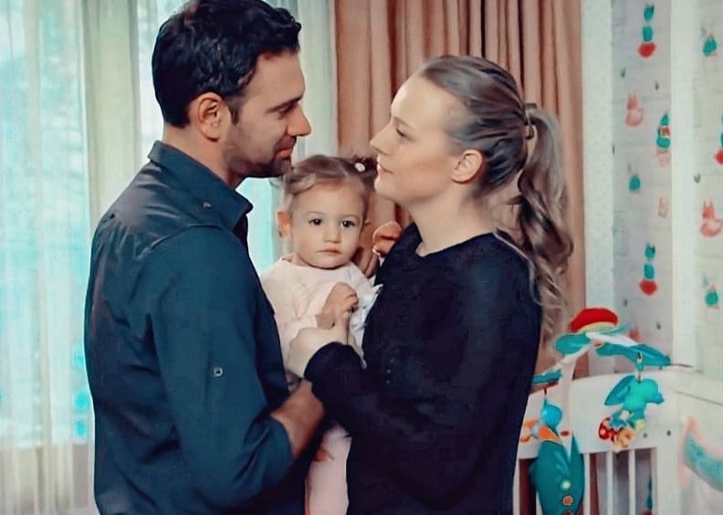 enmutlumasal's tweet photo. A İ L E👪
#beniaffet https://t.co/K71PLBjwXw