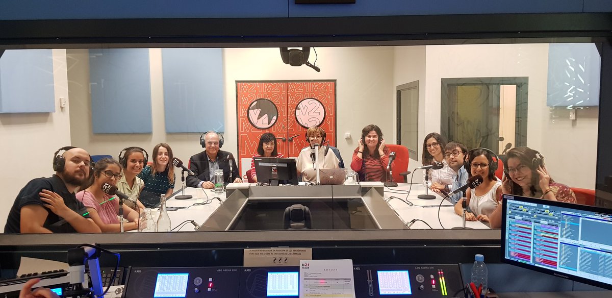 CompromisoMadr1's tweet photo. Hoy estamos en muy buena compañia #MPC21 nos habla de Universidad, Creatividad y emprendimiento síguenos en directo https://t.co/QkeC4jh51Q https://t.co/y5WHQe0yVG