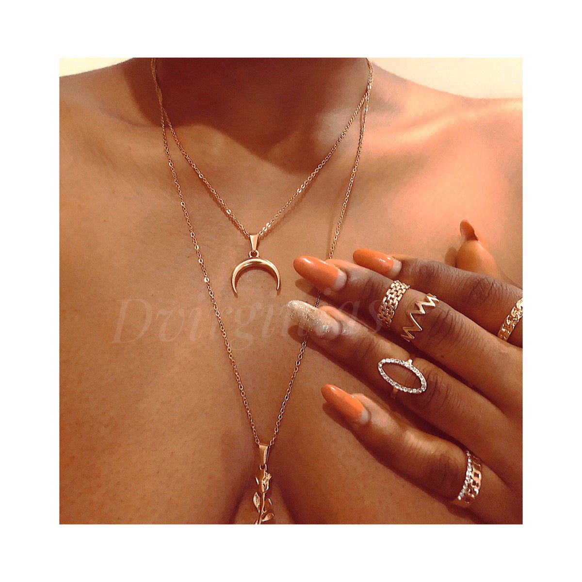 Knuckle rings and 2 layered necklaces best combination for your weekend.Price: 3000 necklace 1400 knuckle rings Pls send a Dm to reply and help Rt #BBPepperDem10  #BBNaijaEviction