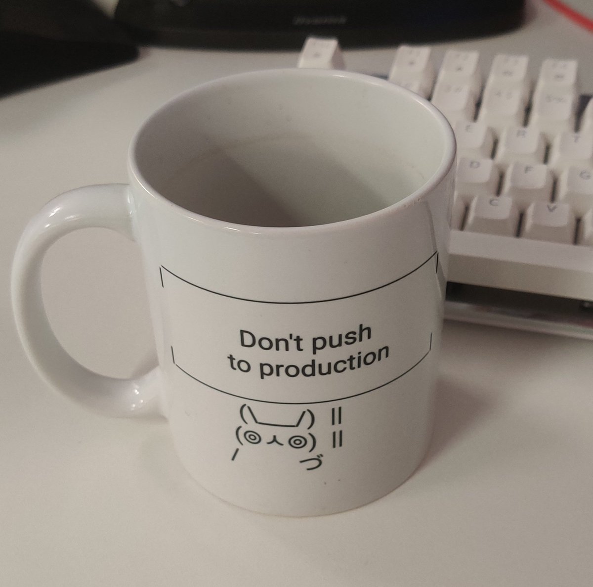 TechnoTone's tweet photo. Happy Friday! https://t.co/5RmQ8Q6Qt7