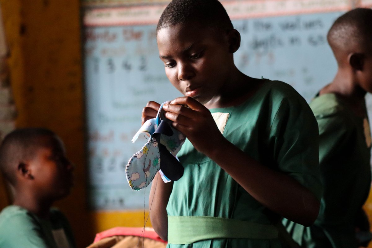 GirlUpUganda's tweet photo. Empowering our adolescent girls with hands-on skills not only enhances their abilities to be creative but also helps them sustain their lives! We had an amazing session with our adolescent girls at Summit view primary school.
#reusablepads #menstruationhygiene #padstraining https://t.co/UW6JKsiQqx
