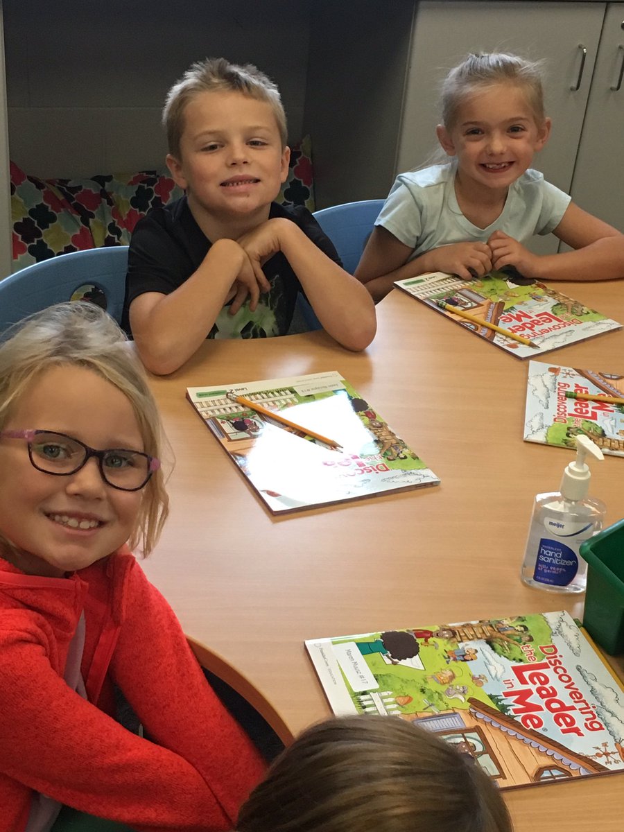 MKA_Marshall's tweet photo. Starting this “Feel Good Friday” off together with the class of 2030 discussing the importance of Physical Environment.  @TheLeaderinMe #wearebuildingleaders #createleadership #wmlearn #sascompass 
TY @FoundationSAS https://t.co/V6vQi6ZE0x