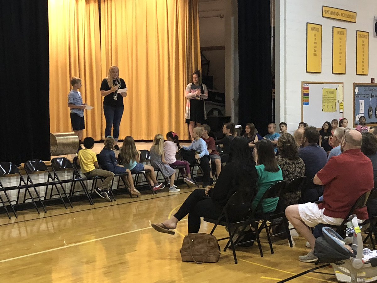 dr_poe's tweet photo. @StephensElemKY @Boone_County student of the month activities! Great school and parent attendance!  Love our schools and what they do for our students. https://t.co/P0L9IWCUIU