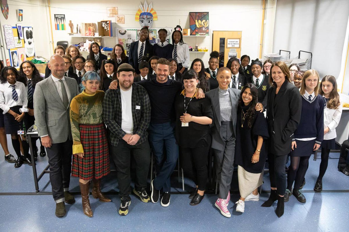 Are you looking for a #career as a #creative? Then check out the new #Fashion Studio #Apprenticeship launched by the <a href="/BFC/">BFC</a> 

centreforapprenticeships.co.uk/in-the-news/bf…