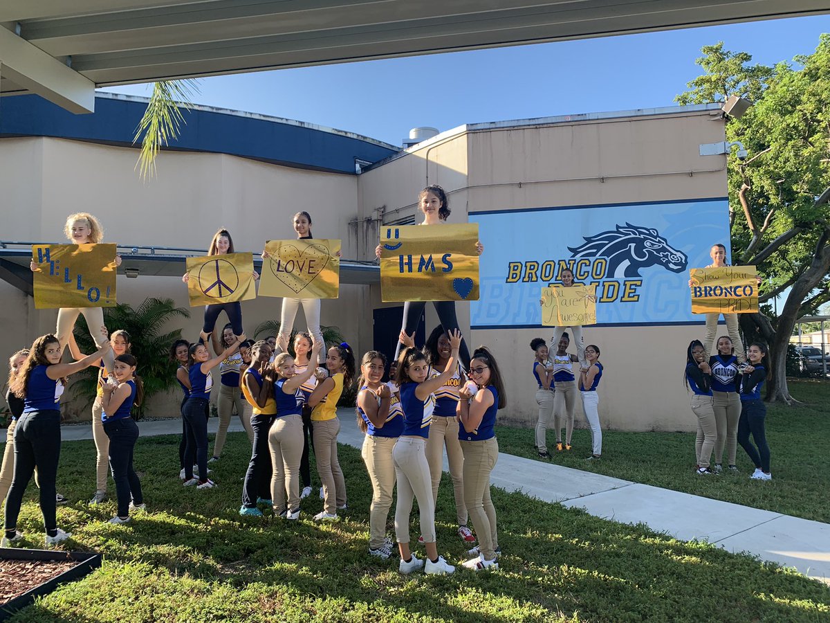 HMS_Broncos's tweet photo. Forget me not Friday, Bronco Cheerleaders pledge to always be kind and spread cheer throughout Hialeah Middle School! 📣 👋🏼 😃
#MiamiStartsWithHello
#ValuesMatterMiami
#BroncoPride
@Miamisup
@mdcps https://t.co/8V0BdkAMVh