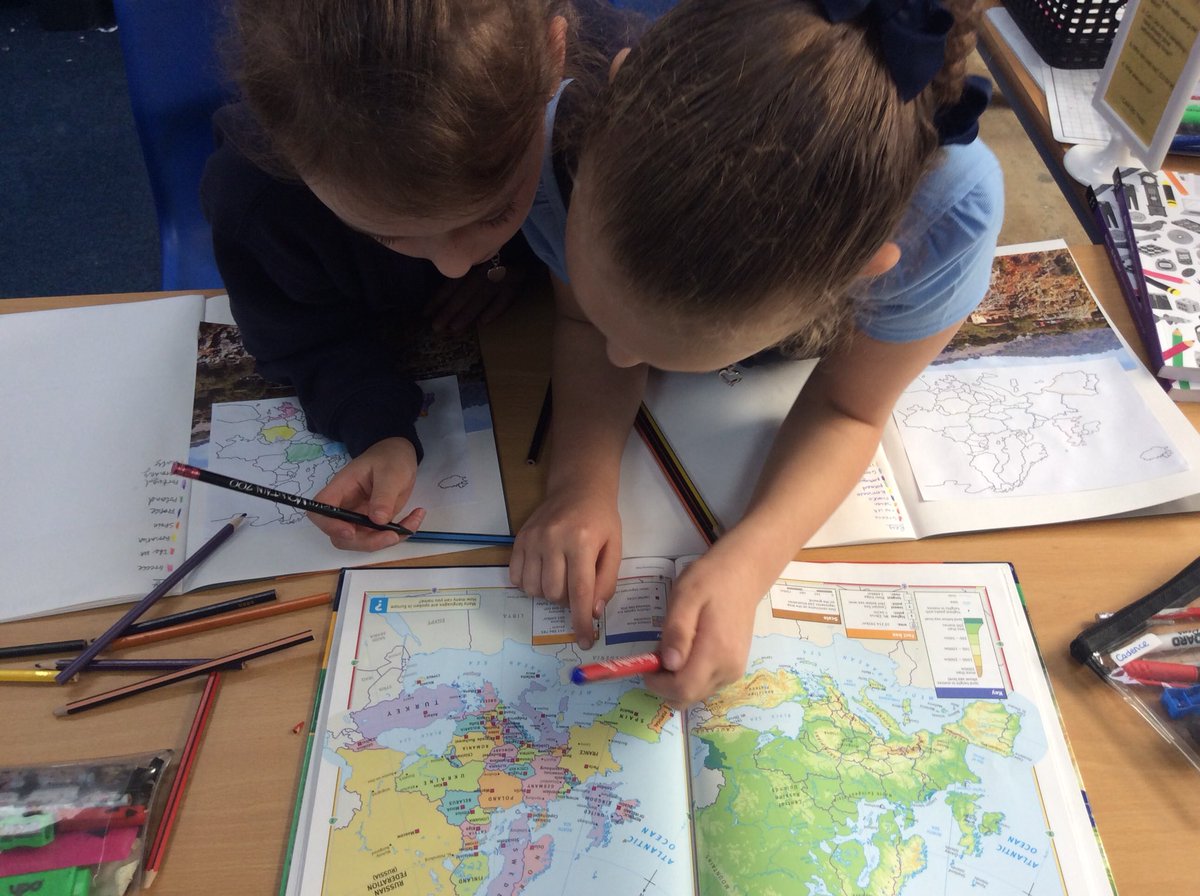 TeamFiveStBs's tweet photo. Such a busy afternoon in Team 4. Finishing our timelines in #stbHistory and locating countries in Europe during #stbGeography https://t.co/zdqviJIISi