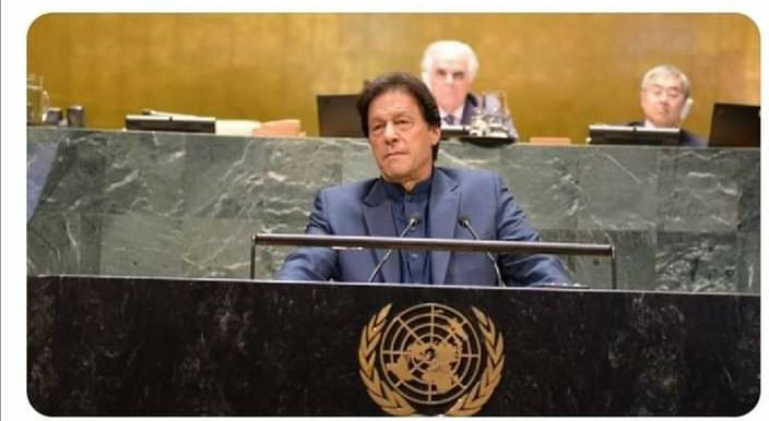Hibaajavedd's tweet photo. Khan is love. Literally never seen anyone before speaking like this for kashmiris and specially for Islam.He is really the ambassador of peace and humanity.

#UNGA2019 https://t.co/kqf14pqBbE