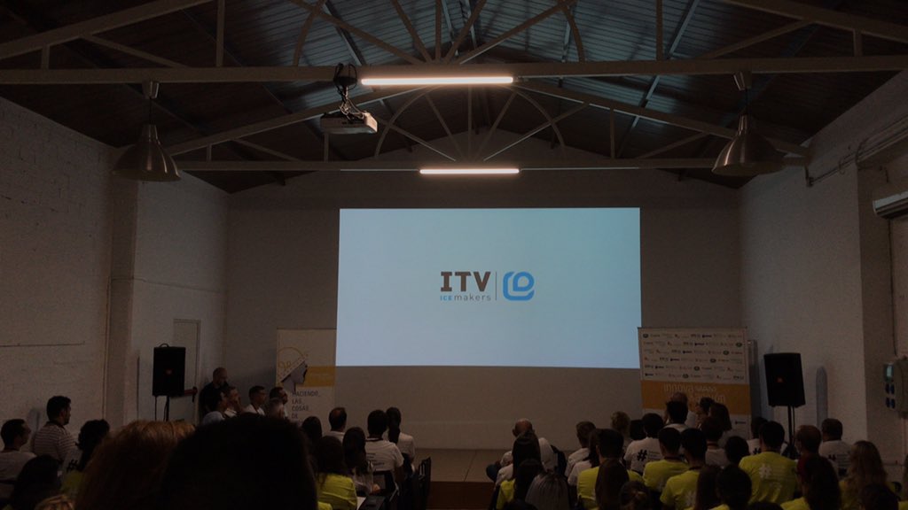 🔥 &amp; ❄️ así se presenta nuestro hackathon! Un universo lleno de contrastes! Amenizan la velada fenómenos de la talla de <a href="/madclimber/">Ramón Puchades</a> <a href="/abarbero/">Ángel Barbero</a> <a href="/jordimauri/">Jordi Mauri</a> <a href="/jorgesegado/">Jorge Segado</a> <a href="/JuanPastorBus/">Juan Pastor</a> <a href="/ansanjose/">Andrés San José</a> <a href="/manuelaborda/">Manuel Laborda</a>