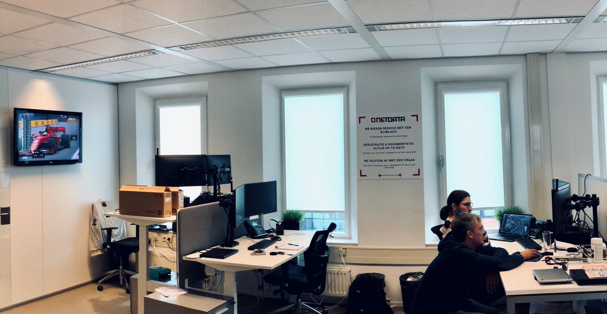 Netdata1999's tweet photo. We zijn best wel fans van Formule 1 bij Netdata. Daar merk je gelukkig verder niets van. 

#F1Fridays #Formula1 #Office #Office365 #Microsoft #Microsoft365 #ModernWorkplace #Cloud #smartoffice #MSP #VERSTAPPEN #VER33 #GOMAX https://t.co/MgnGwDjpxn