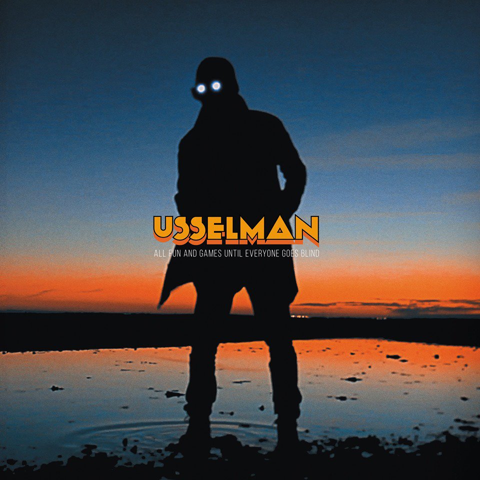 BlowUpRecords's tweet photo. The debut album Usselman 'All fun and games until everyone goes blind' CD is available from today via @CargoRecords distribution and

@CargoRecords_DE RedEye @Differ_ant  @Konkurrent_nl 

Genre : #ElectronicMusic / #AlternativeMusic / #IndieMusic / #ArtRock https://t.co/I6jlHuyALn