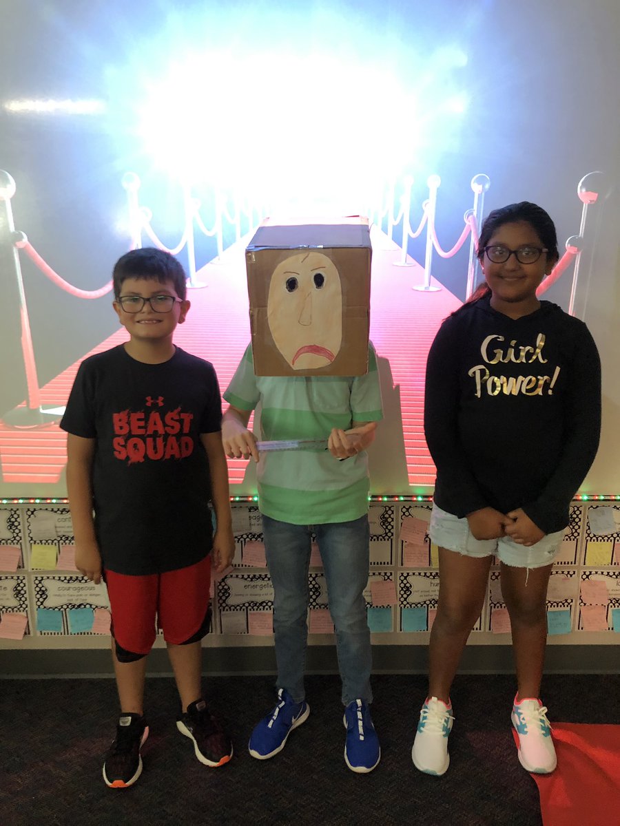 soe4thgrade's tweet photo. Adjective Runway Show!!!
Our 4th graders had top notch descriptive paragraphs. @SOES_Express https://t.co/huzFFEFys7