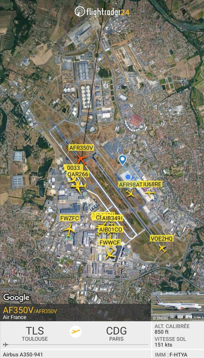 CAlloing's tweet photo. #Toulouse will now fly over the #world!!! #AirFrance takes delivery of their first #airbus #a350 #FHTYA. Departure to #cdg airport on delivery #flight as #AF350V. #a350production #airbus #a350 #aviation https://t.co/JpdMmwX7f8