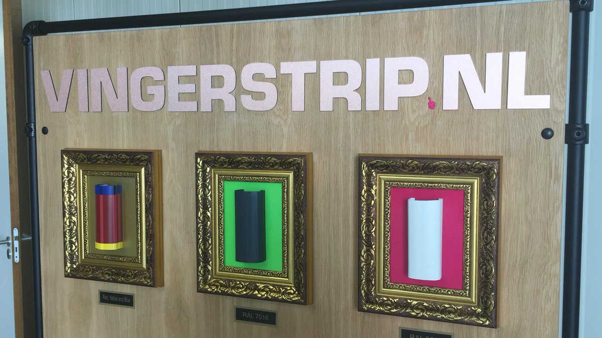 Vingerstrip.nl tweet media