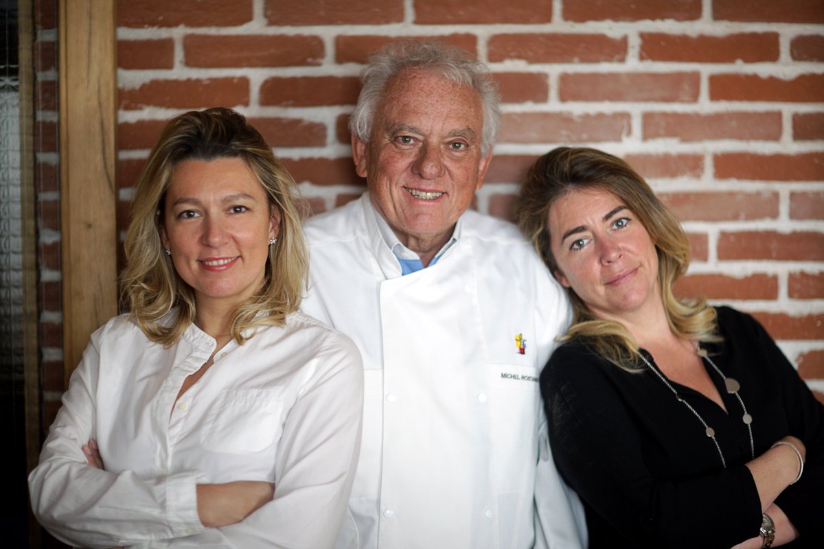 boxdeschefs_off's tweet photo. Partez en weekend avec la Box des Chefs  de la famille Rostang et réalisez leurs recettes simples et gourmandes, disponibles dans leur Box ! 

#Gourmandise #weekend #famillerostand @michelrostang https://t.co/BMcn0LeXjg