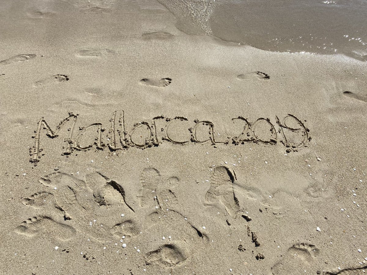 BadToxic's tweet photo. #Walking at the #beach, #PalmaNova.
#writtenInSand #inSandGeschrieben #Strandspatziergang #palmanovabeach #Strand #sand #Sonne #sun #iPhone11Pro #Mallorca #vacation #Urlaub #Insel #InselUrlaub #isle #isleVacation #Malle https://t.co/ADXqAKgkaZ