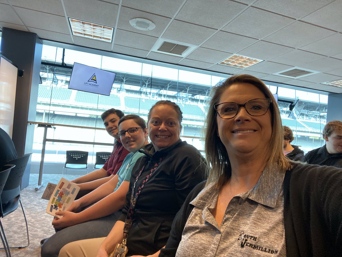 SVMSGain's tweet image. Excited to be at @IMS with these amazing young men for the @nextech #pathwaystotech event.  @SVSchools @SVHSWildcats