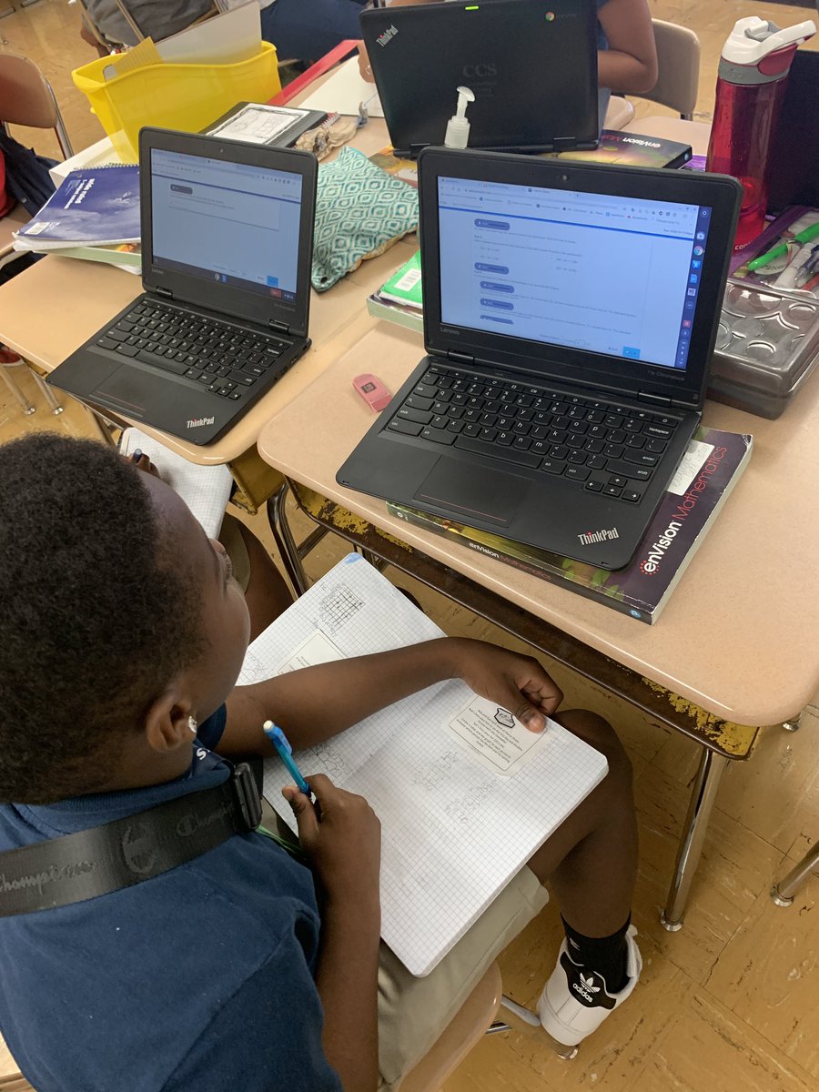 Jhoanamort's tweet photo. Fifth graders reviewing and using strategies to solve multiplication problems. #WHOwenES https://t.co/zENMvXUvO0