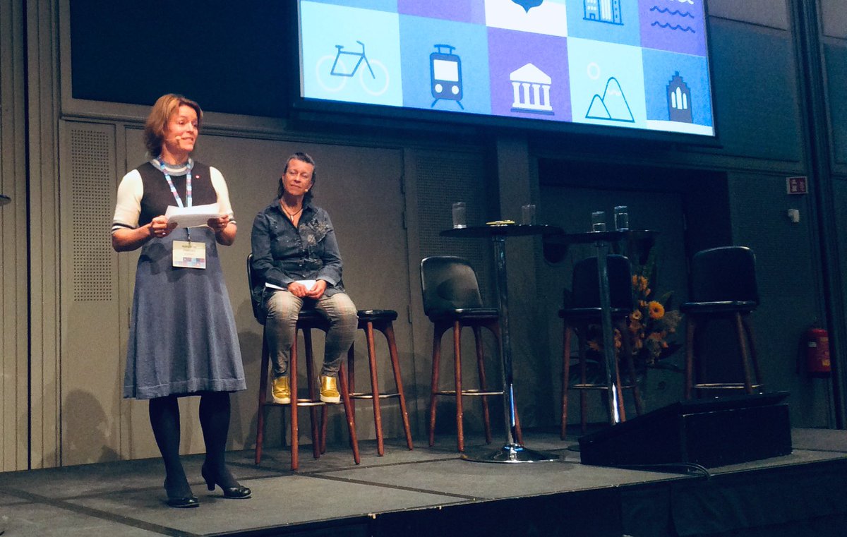 plain2019's tweet image. President of PLAIN Margrethe Kvarenes and host Christine Calvert are closing the conference. See you in 2021!!! #plain2019
