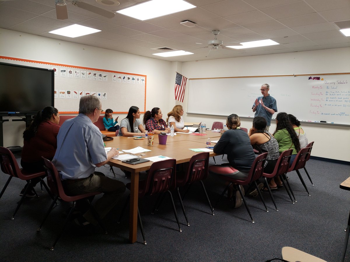 GisdFamilies's tweet photo. Kicked off our ESL classes at Benold yesterday! Exciting collaboration between Benold, Georgetown Project, and Family Involvement GISD! #GISD #Benold #Georgetownproject #goodthings https://t.co/o2wRS3rkBE