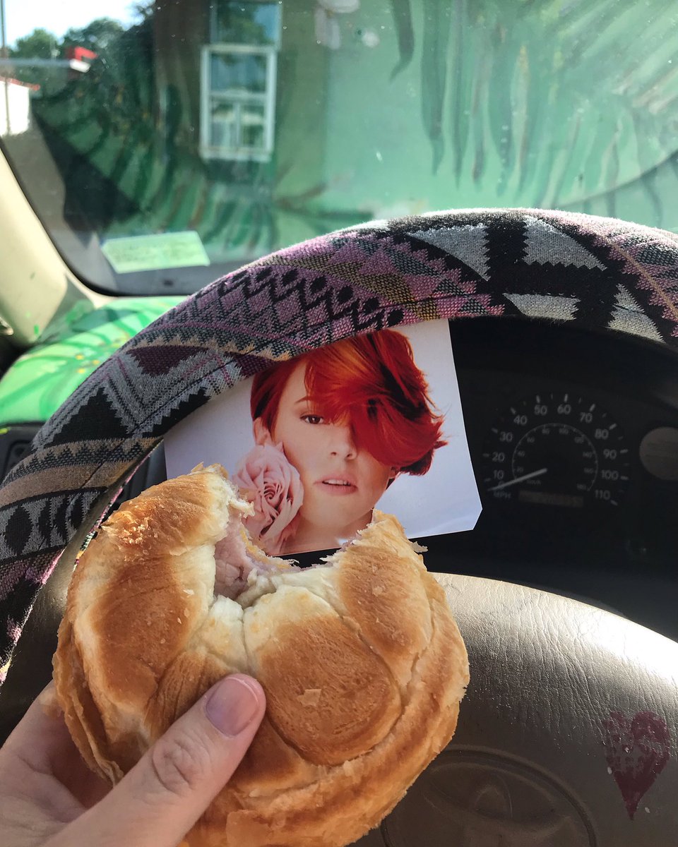 heyheyguy2's tweet photo. 🥐Having It My Way 🥰♥️🌬☕️ #havingitmyway #morningmotivation https://t.co/JodZGCz1Qj