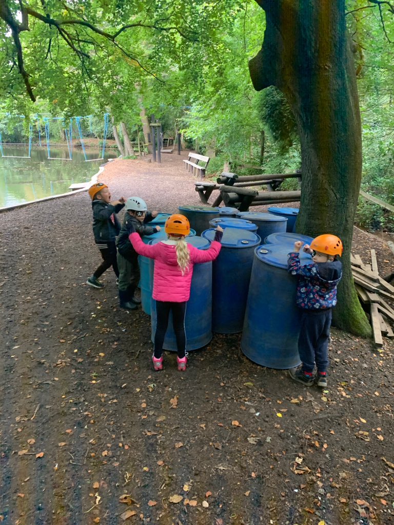 miss_srankin's tweet photo. We've had an action packed day at @Woodlands_BBGU today. #PirateSchool #activityCENTRE https://t.co/KC5bXMYzTd