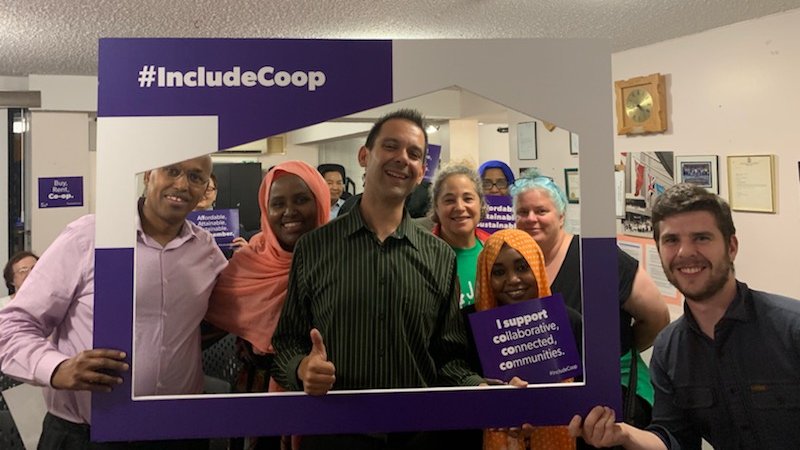 Scott_Parry_'s tweet photo. A big shout out to @jlopezhamilton for meeting with members of Corktown Co-operative in #HamOnt. Thanks for speaking about the @CanadianGreens platform on affordable housing. Families in #HamOnt  want housing that is affordable, attainable and sustainable. #includecoop #elxn43 https://t.co/0NvXRdv6Dy