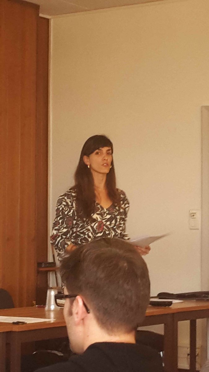 kaskekanke's tweet photo. Clémence Jacquot on classification of close subgenres of novels with the help of analysis of motifs. #plottingpoetry https://t.co/7n09knX5yi