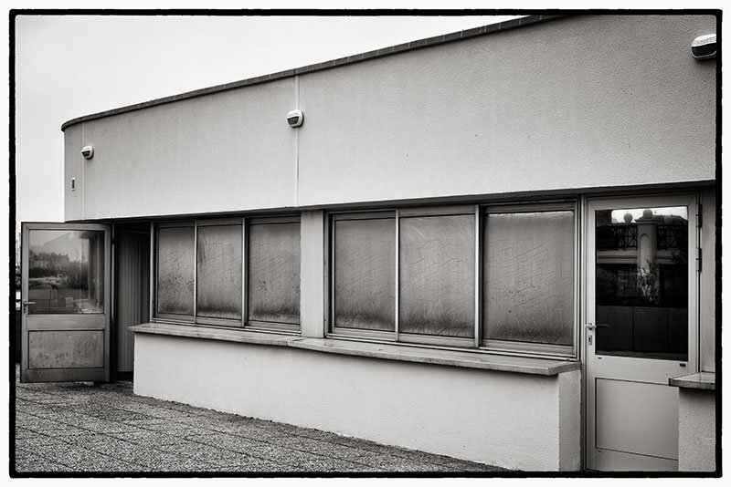 A composition with an open and a closed-door