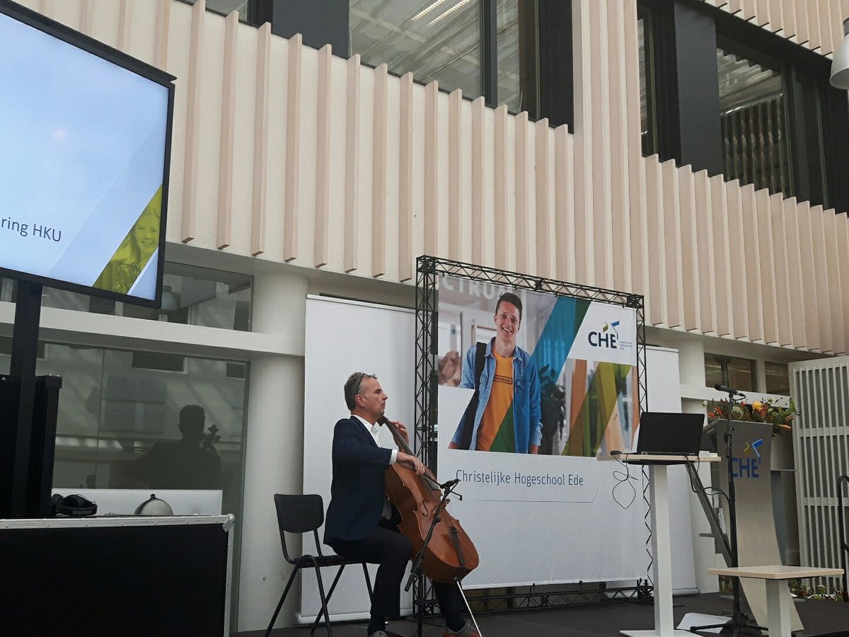 Maar het gaat niet alleen om thellogie en filosofie maar ook om kunst. Bronnen van het ware, goede en schone. Een bijdrage van dr. Bart Rosmalen lector Kunst en Professionalisering <a href="/bartvanrosmalen/">bart van rosmalen</a>