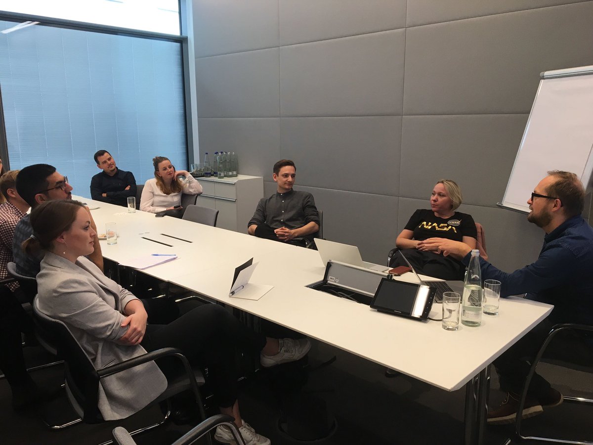 Andreas Wunderlich (@andiwunderlich) on Twitter photo Smart people + smart questions = funny Friday afternoon! Pleasure talking #analytics #data #machinelearning in #comms with the <a href="/30u30/">#30u30</a> crew and <a href="/silkewieland/">Silke Wieland</a> at our HQ in Munich. Big thanks <a href="/_Daniela_Schmid/">Daniela Schmid</a> for organizing! #teamsiemens #awesomecomms #30u30 Smart people + smart questions = funny Friday afternoon! Pleasure talking #analytics #data #machinelearning in #comms with the <a href="/30u30/">#30u30</a> crew and <a href="/silkewieland/">Silke Wieland</a> at our HQ in Munich. Big thanks <a href="/_Daniela_Schmid/">Daniela Schmid</a> for organizing! #teamsiemens #awesomecomms #30u30