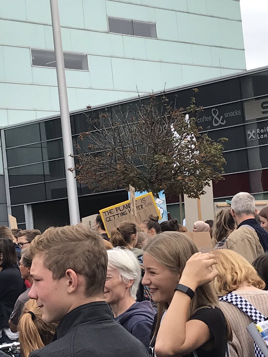 cutebandito's tweet photo. I spotted some clikkies at the protest  @joshuadun https://t.co/lCmakYZyV2