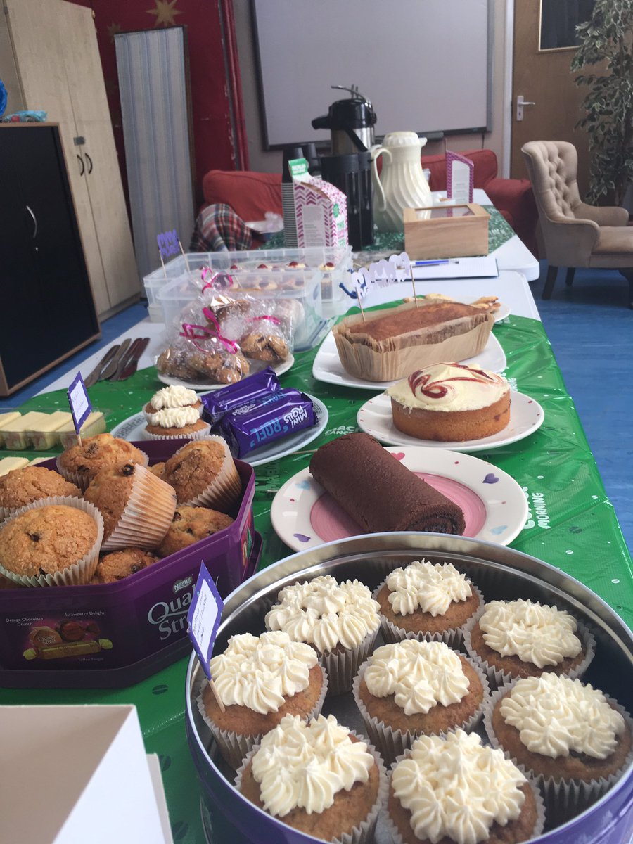 FarlBoarding's tweet photo. Come and support us this afternoon ! #macmillancancersupport  @FarlBoarding @BellevueGroup https://t.co/ZmLU90IDNn
