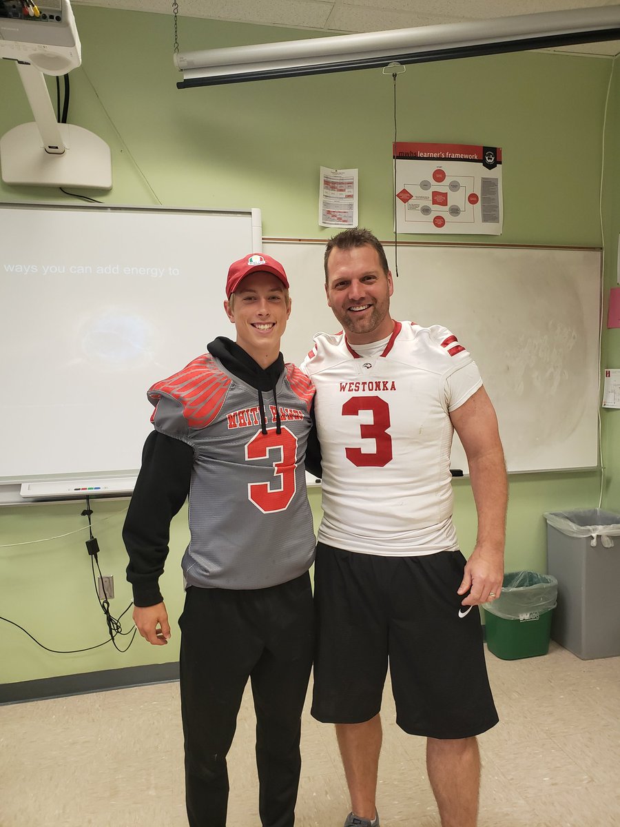 Such an honor to have taught and coached <a href="/CalvinMackell/">Calvin Mackell</a> during his time at @MoundWestonkaHS. An even bigger honor to wear his (somewhat tight!!) jersey on Homecoming! Thank you for the honor.... and the letter you wrote me was so very meaningful!  GOOD LUCK TONIGHT <a href="/WestonkaFB/">Westonka Football</a>!!